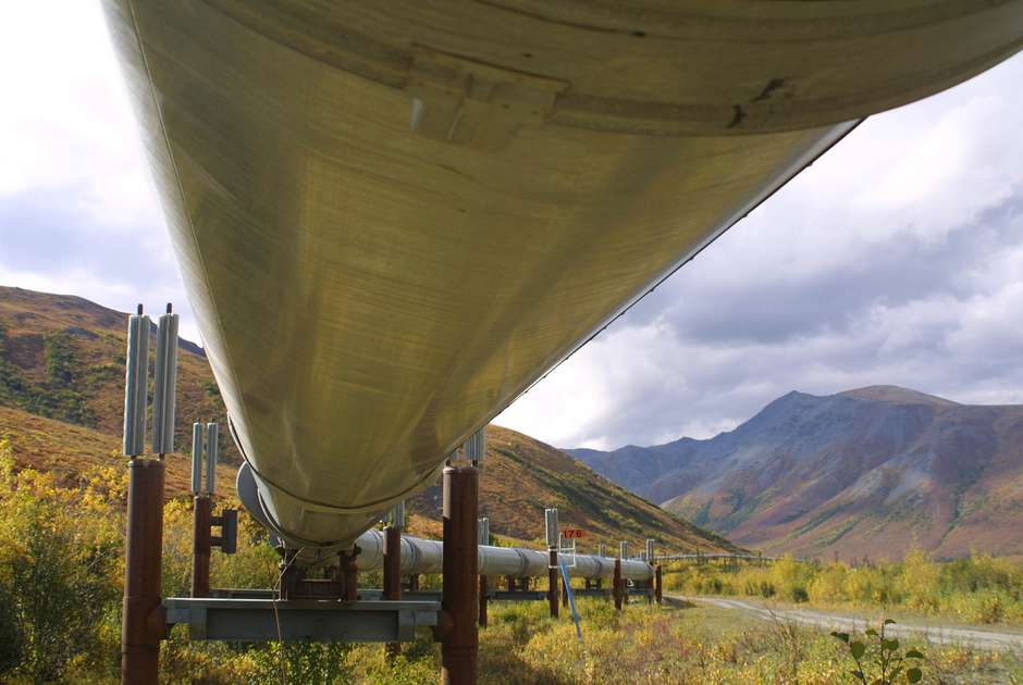 The 800-mile Trans-Alaska pipeline snakes its way through the tundra north of Fairbanks, Alaska. (Al Grillo, AP Photo)