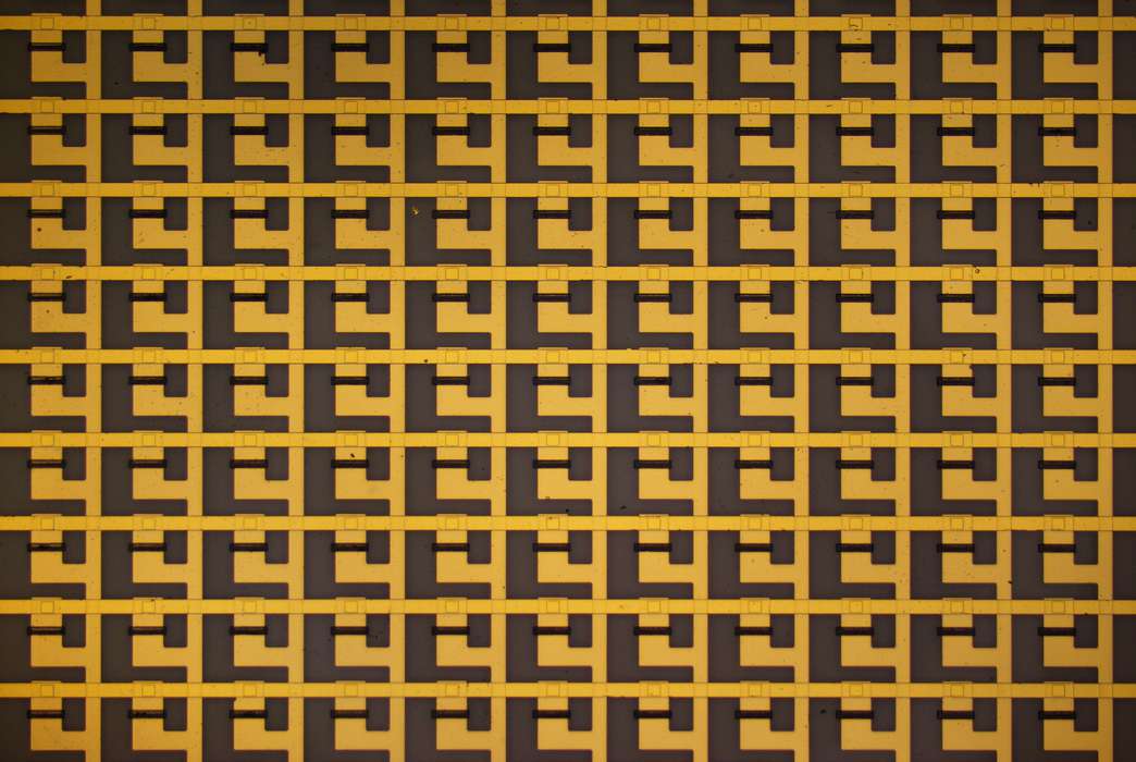 A new transistor gets computers closer to thinking like humans. (Northwestern University)