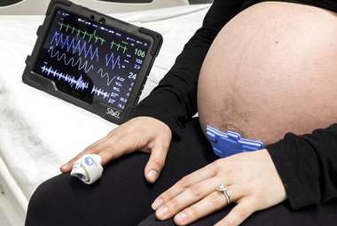 Now with wireless monitors, delivering in the hospital can be a much more freeing experience. (Northwestern University)